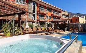 La Aldea Suites